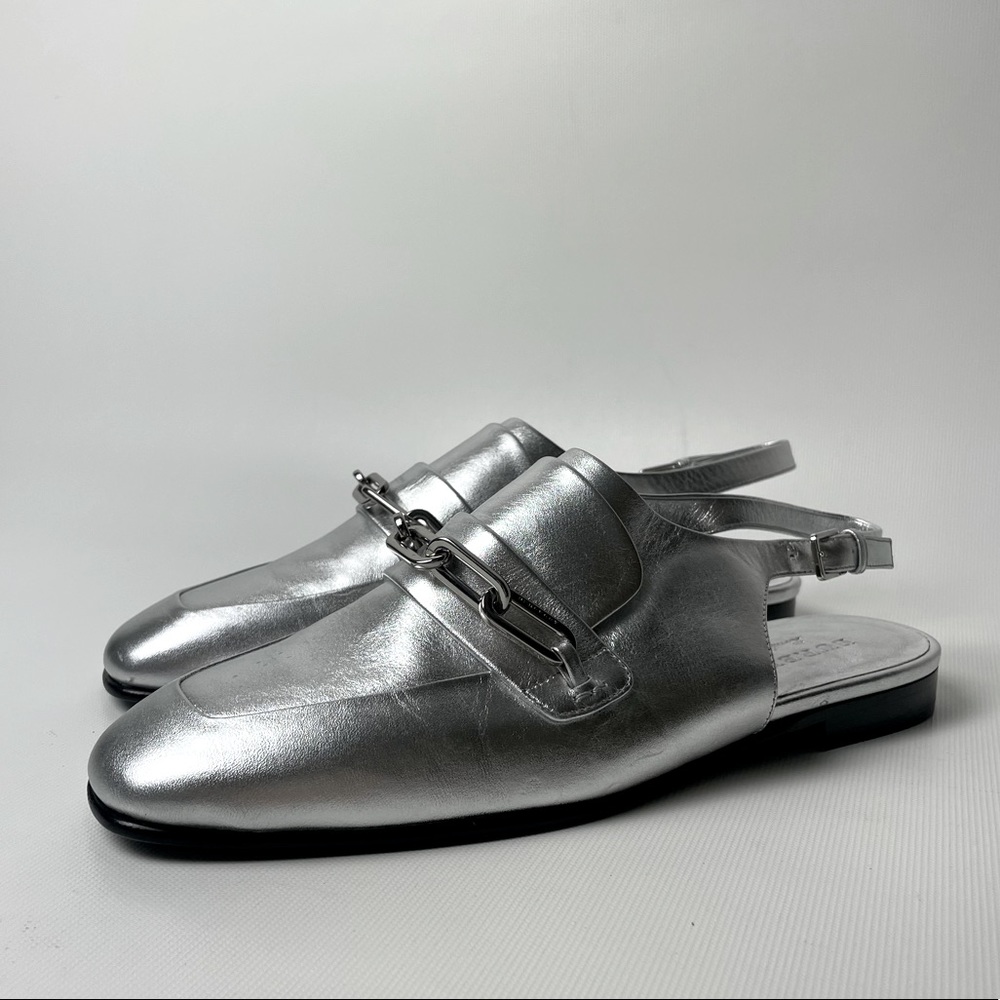 NWOT Burberry Chewltown Silver Loafers - sz 38